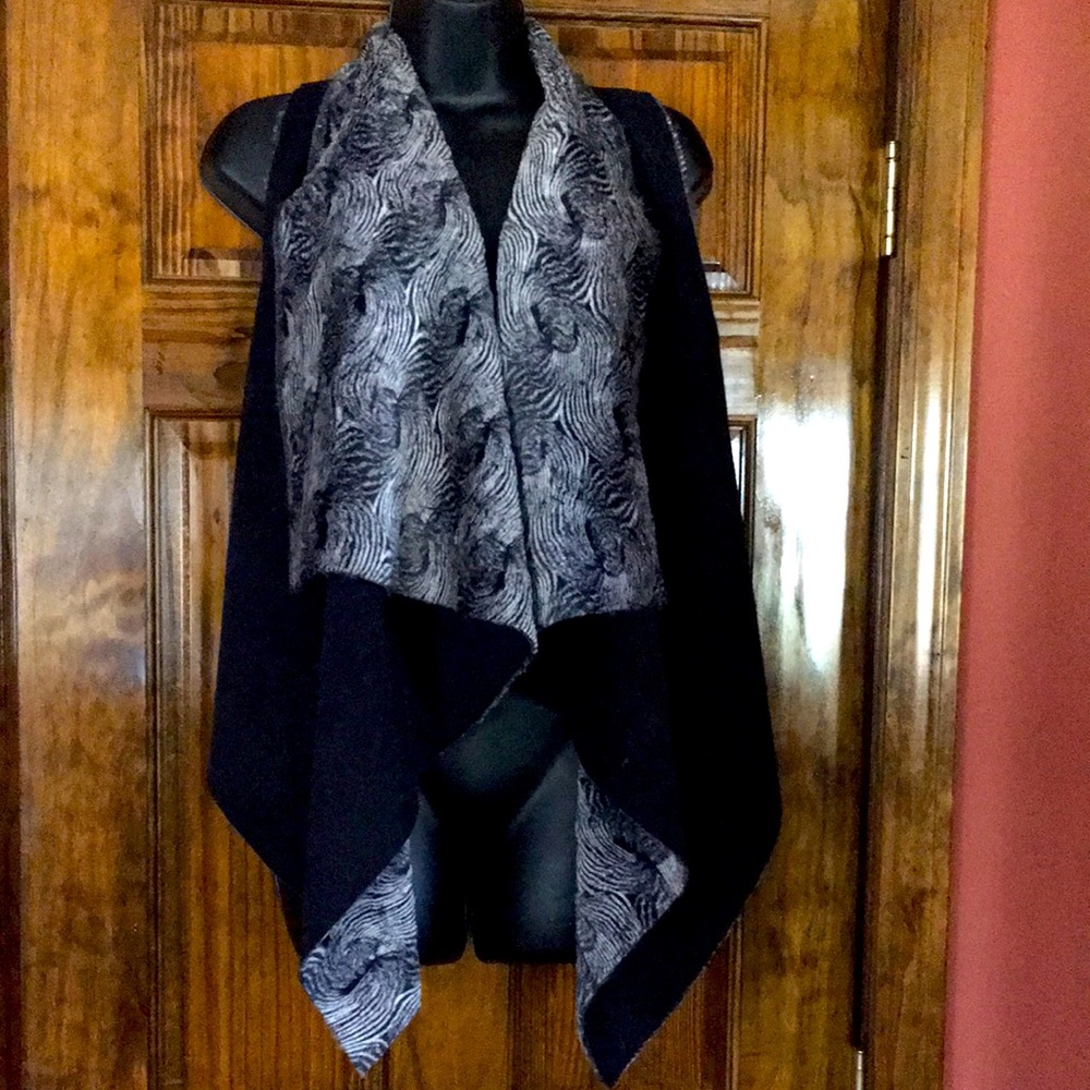 Dolce Cabo Faux Suede Vest